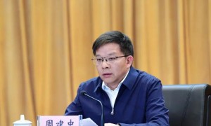 云南省玉溪市委书记周建忠主动投案,前任上月落马